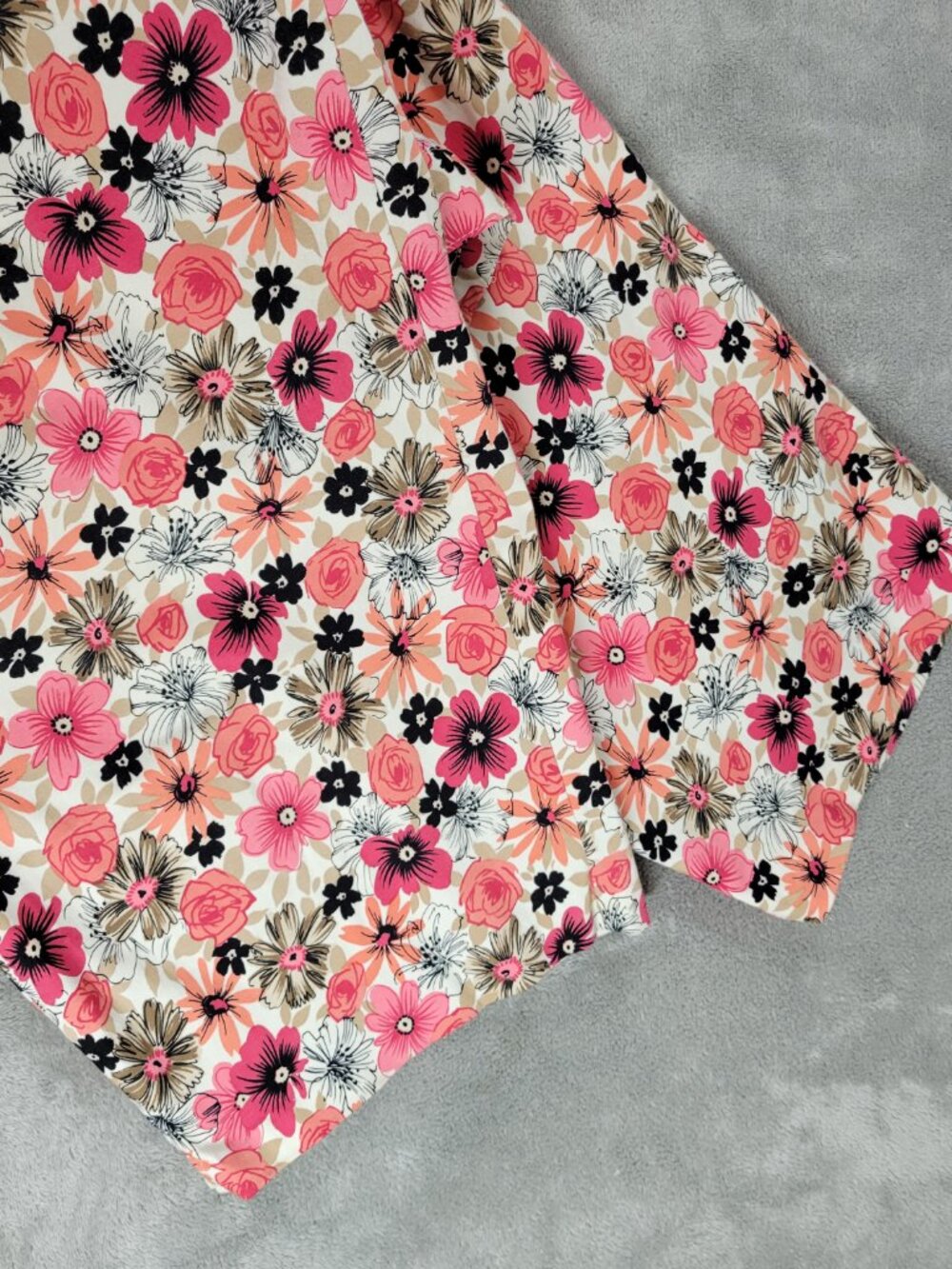 New York Clothing Co Floral Capri Pants Size 22W Black Pink Slit FLO233E - Picture 5 of 10
